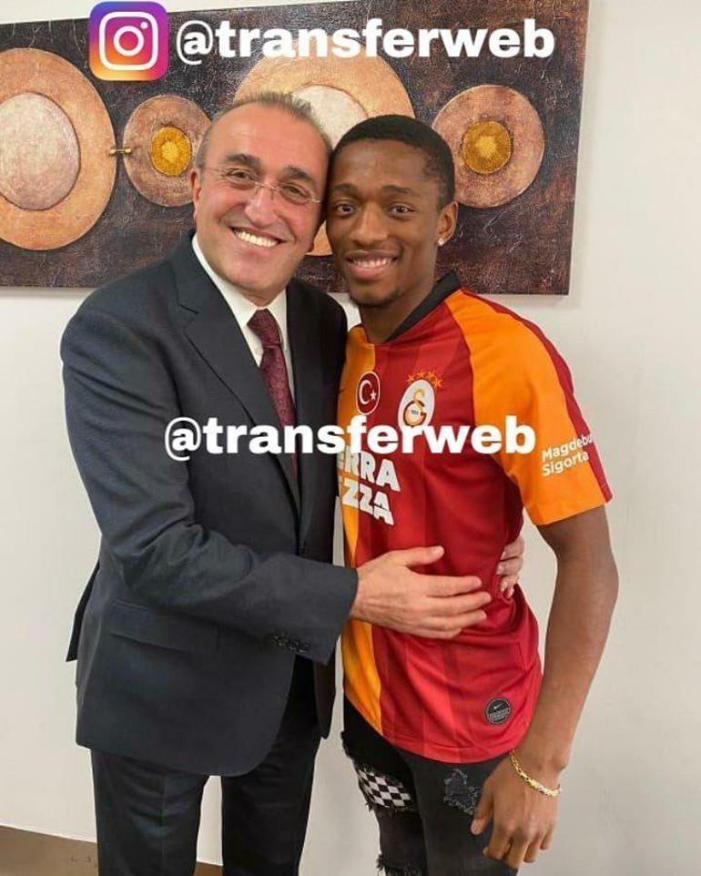 Galatasaray'da köstebek krizi!