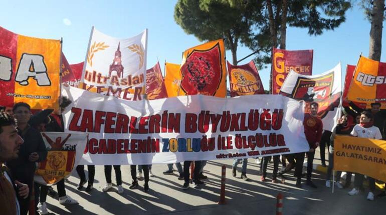 Galatasaray karşılamasında 'zorlu' göndermesi