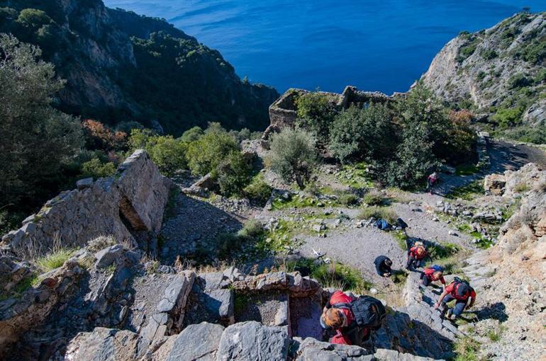 'Afkule Manastırı' manzarasıyla ilgi görüyor