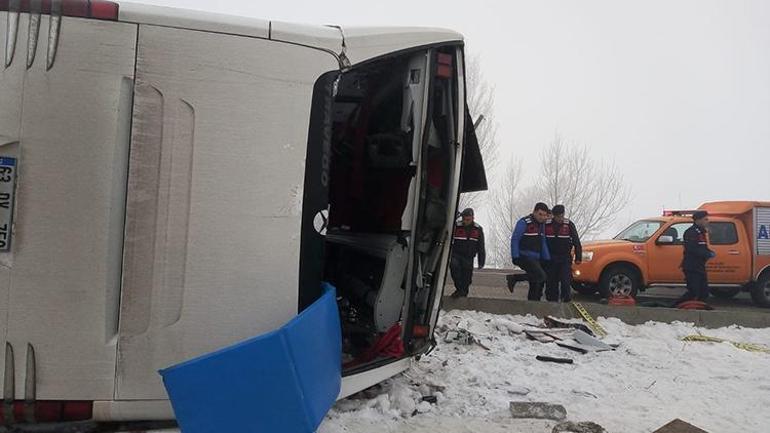 isparta daki otobus kazasinda yarali sayisi 32 ye yukseldi son dakika haberleri