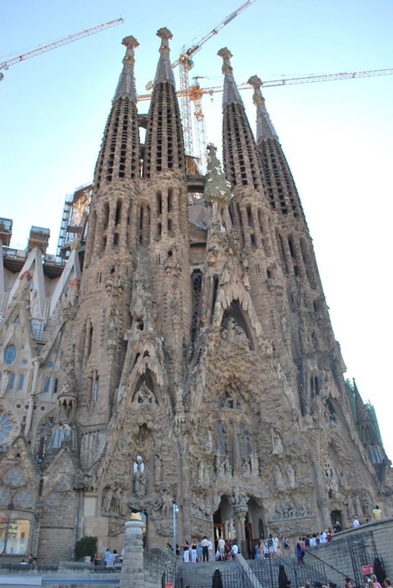 Gaudi’nin izinde Barselona