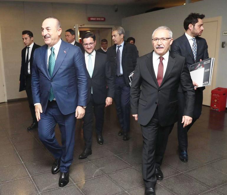 Siyasi ayak mı dediniz