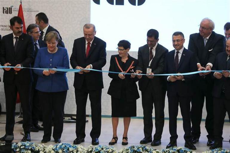 Son dakika haberler... Cumhurbaşkanı Erdoğan: Sükûnet sağlanmazsa olaylar tüm Akdeniz havzasını etkileyecek