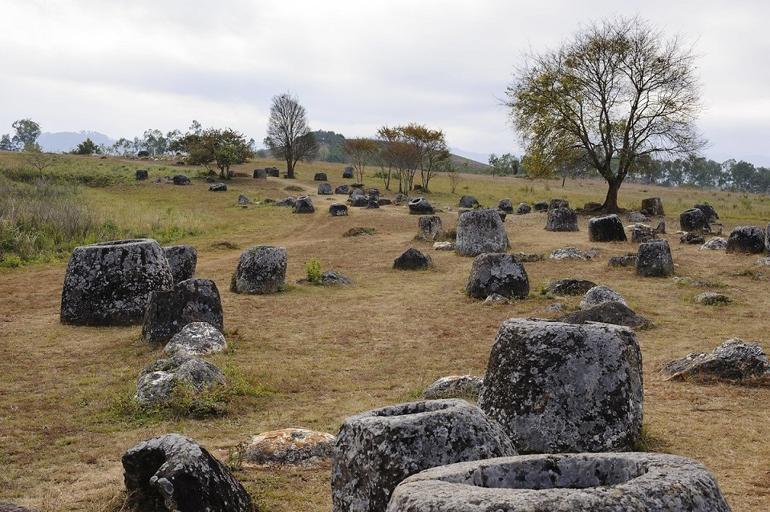 Laos'un gizemli 'Kavanozlar Ovası'