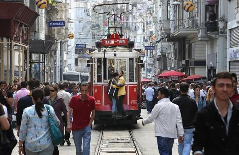 İstanbul'da en huzurlu yer Eyüpsultan, en romantik yer Kız Kulesi oldu