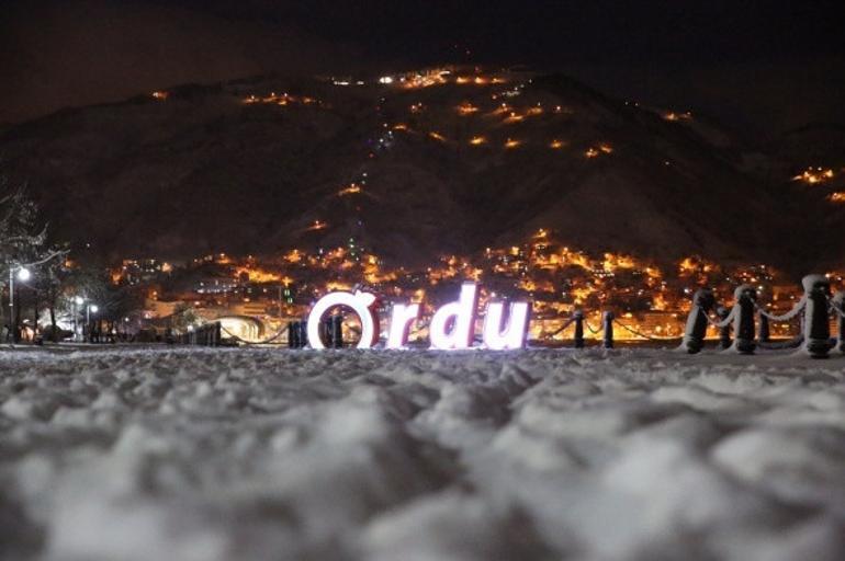 Ordu'dan kartpostallık kar manzaraları