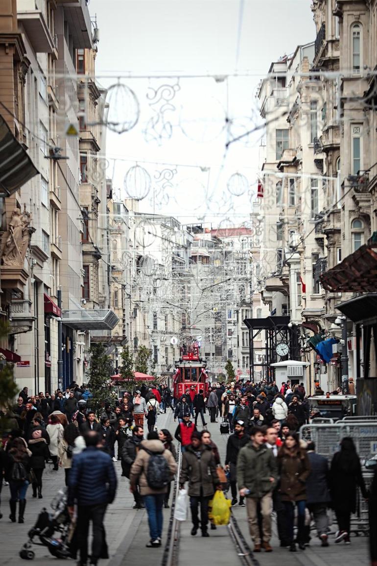 Tünel'in 145, nostaljik tramvayın 106. yılı kutlandı