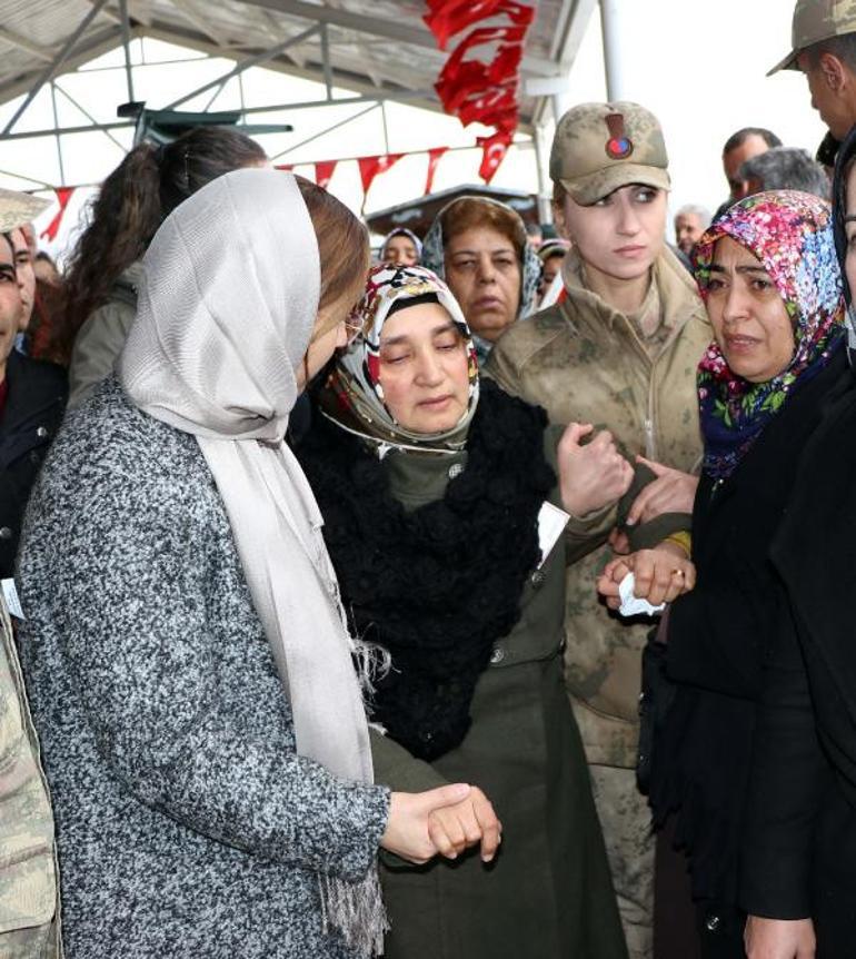 İdlib şehidi Mustafa Ertürk son yolculuğuna uğurlandı