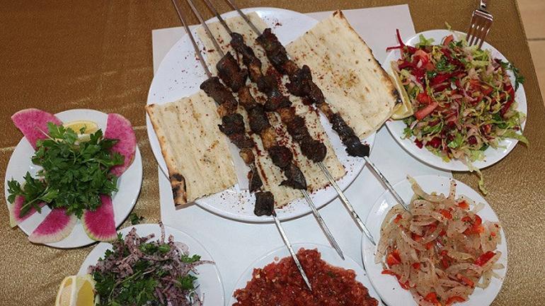 Adana'da yeni lezzet: Kaz etinden kebap