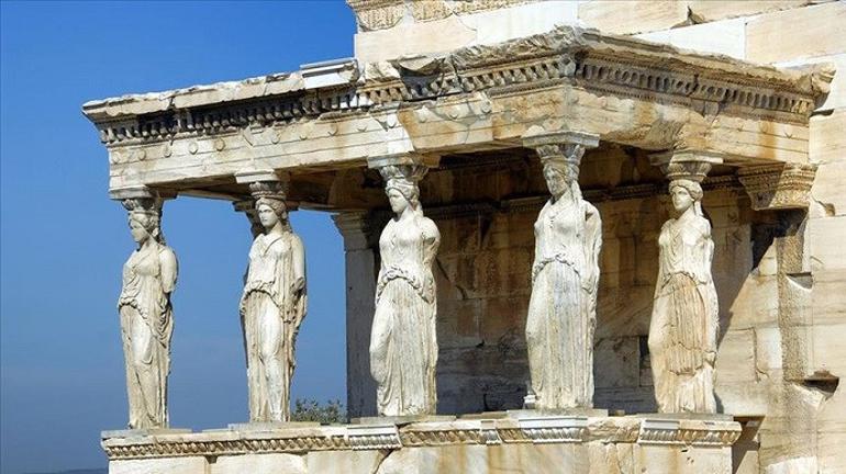 İngiltere, Parthenon heykellerini Yunanistan'a vermemekte kararlı