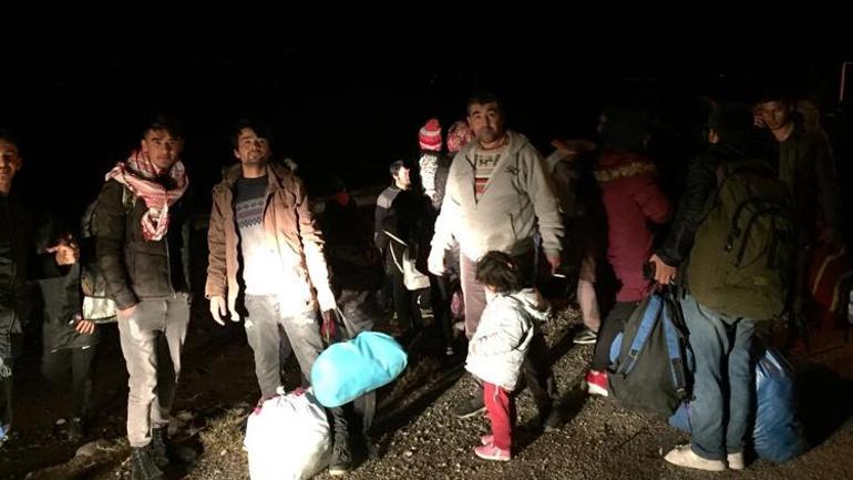 Son dakika haberi... Türkiyenin mülteci kararının ardından yola çıktılar Akın akın gidiyorlar