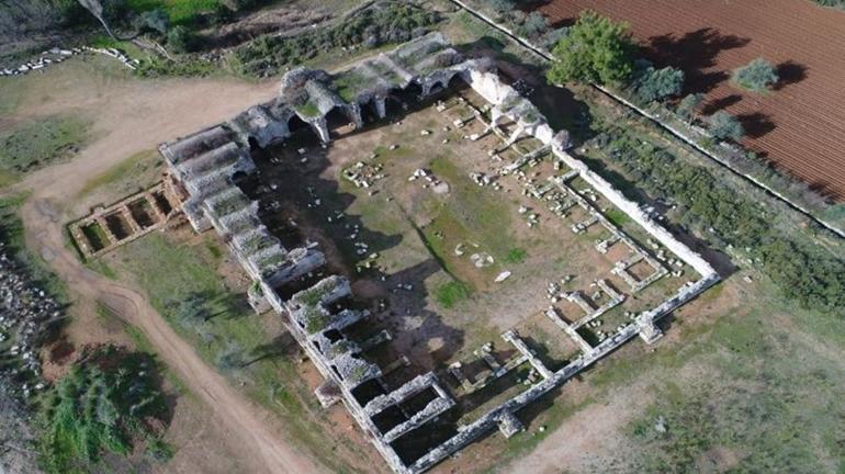 Antalya'nın hanları tarihin izlerini günümüze taşıyor