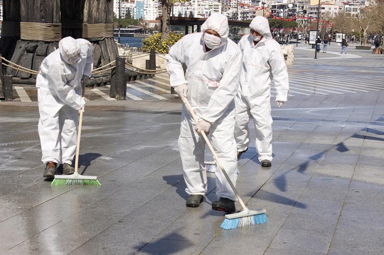 Çanakkale'de kordon boyu dezenfekte edildi