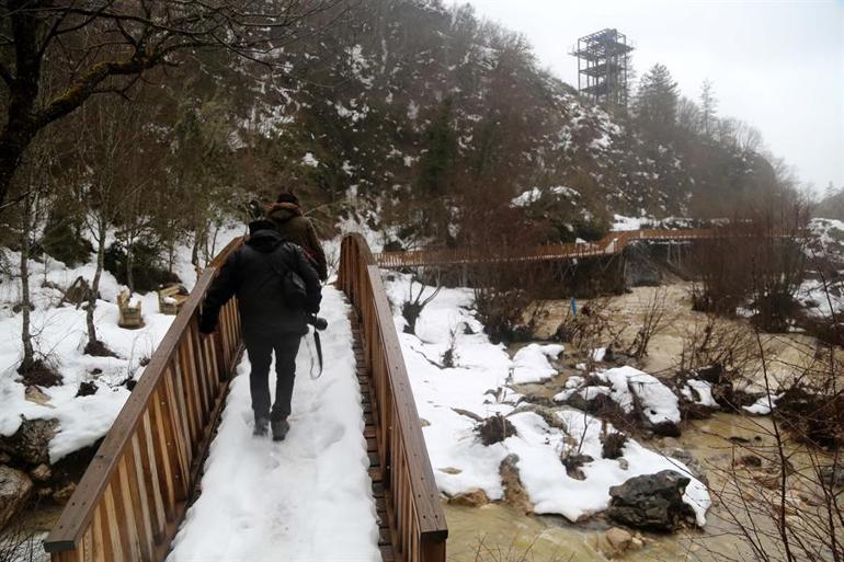 Kanyonları ile tanınan 2 bin 500 nüfuslu ilçeyi 150 bin kişi ziyaret etti