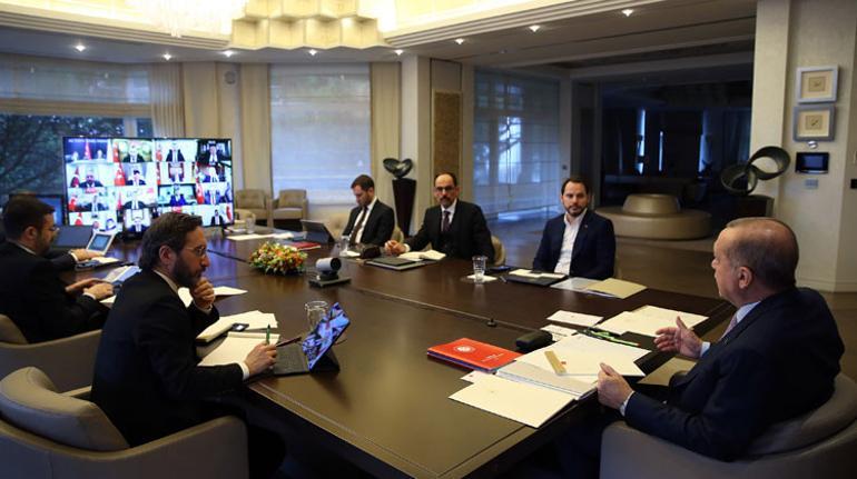 Son dakika haberler... Cumhurbaşkanı Erdoğan: Korona salgınıyla mücadeleyi sulandırmaya kimsenin hakkı yoktur