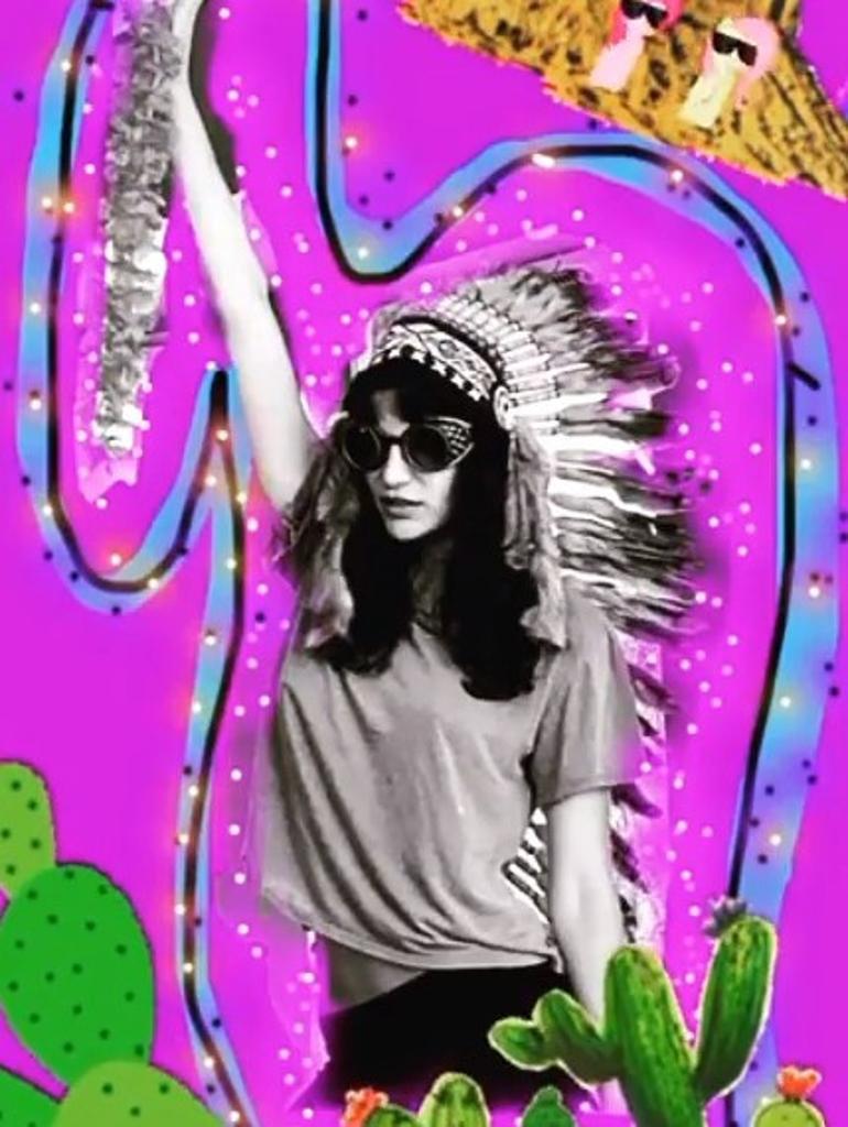 Berrak Tüzünataç ‘Burning Man’i eve getirdi