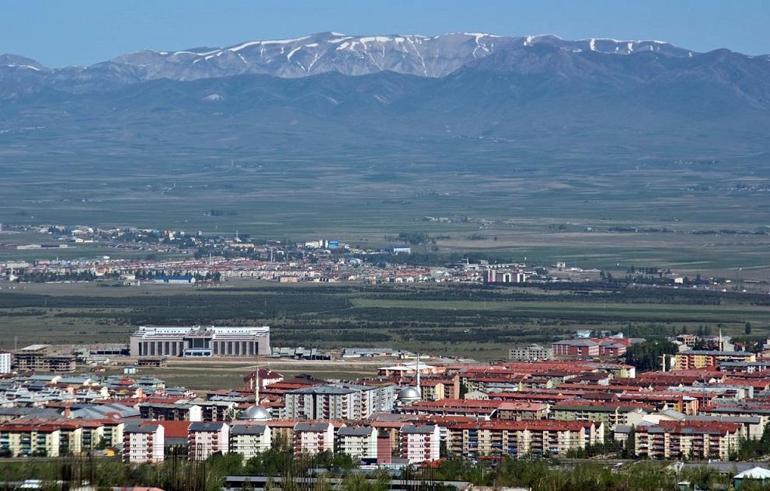 İklimiyle soğuk, insanıyla sıcak şehrimiz: Erzurum