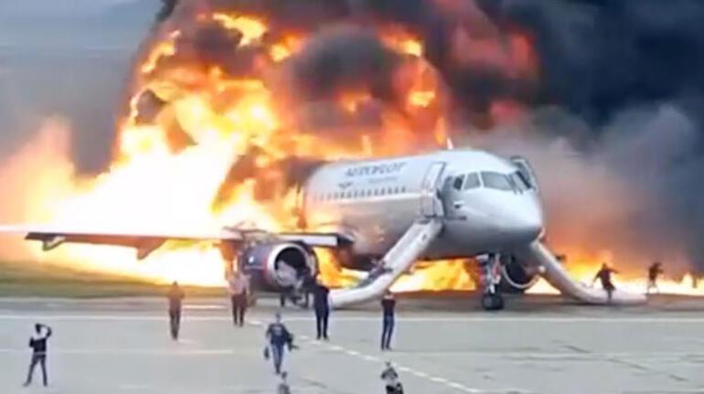 Korkunç uçak kazasının yeni görüntüleri yayınlandı!