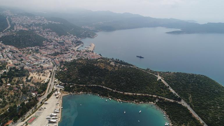 Kaş Belediye Başkanı Ulutaş: Bu süreçte vaka görülmeyen ilçemize gelmeyin