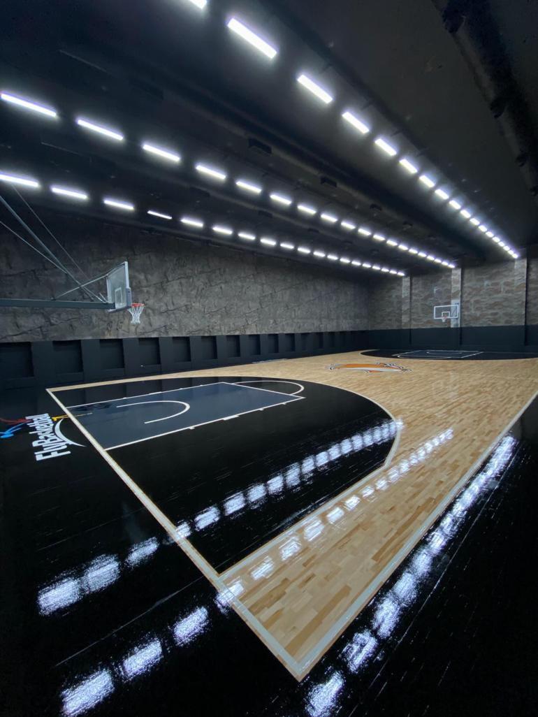 FlyBasketball’dan yer altında salon