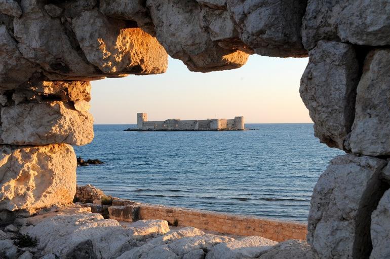 Bakan Ersoy'un açıklaması turizmcileri umutlandırdı