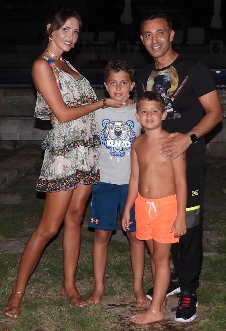 Emina Jahovic'ten Mustafa Sandal ile barışma iddialarına yanıt