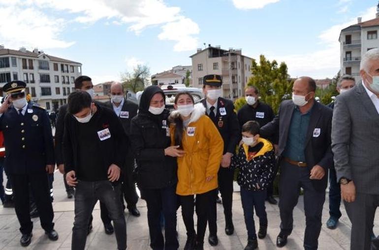 Şehit Uzman &Ccedil;avuş Ey&uuml;p Fidan son yolculuğuna uğurlandı