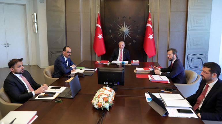 Son dakika haberler... Cumhurbaşkanı Erdoğandan flaş sözler: Tarihi fırsat için sizlere çok önemli görevler düşüyor