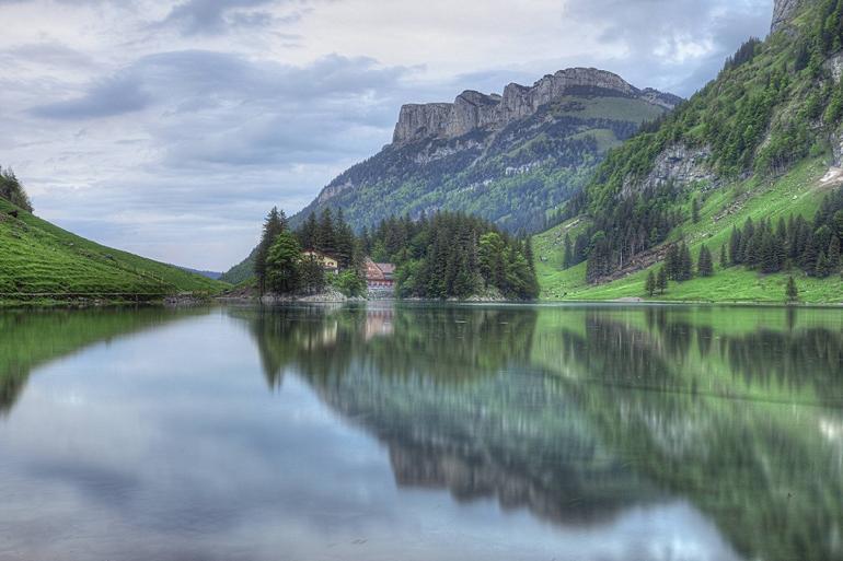 Zirvedeki göl: Seealpsee