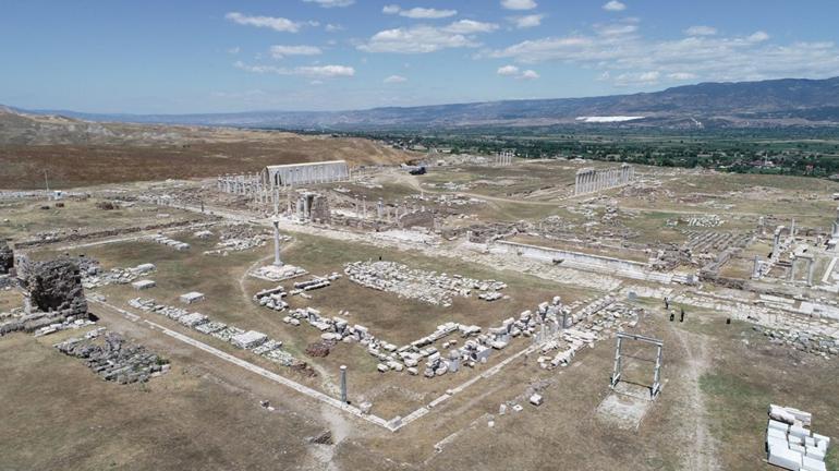 Laodikya Antik Kenti'ndeki çalışmalar asırlar sürecek