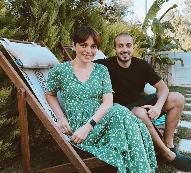 Ezgi Moladan aşk karesi