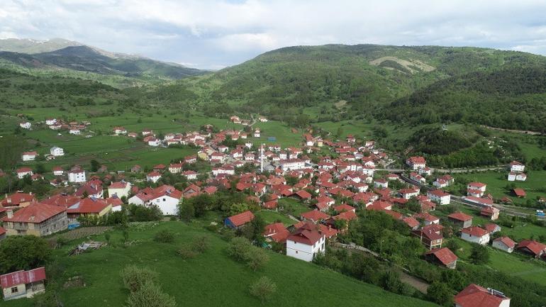 Tek tip yapılaşma ile hayran bırakan mahallelerini koruyorlar