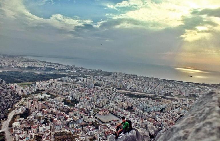 Hurma Kayalıkları'ndan Antalya'nın kuş bakışı güzelliği