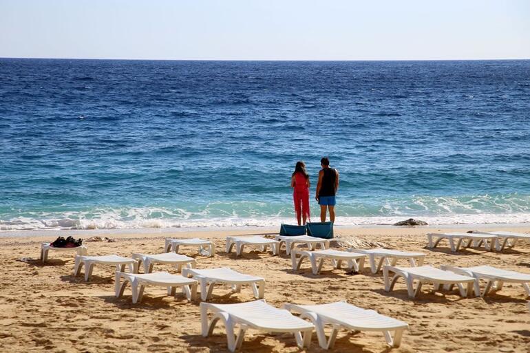 Dünyaca ünlü Kaputaş Plajında sosyal mesafeli yeni düzen