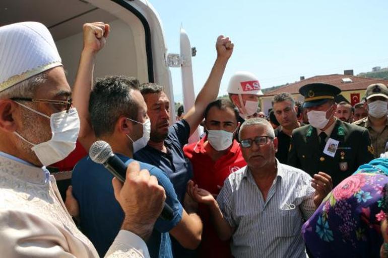 İdlib şehidi sözleşmeli er İsmail Anayurt son yolculuğuna uğurlandı