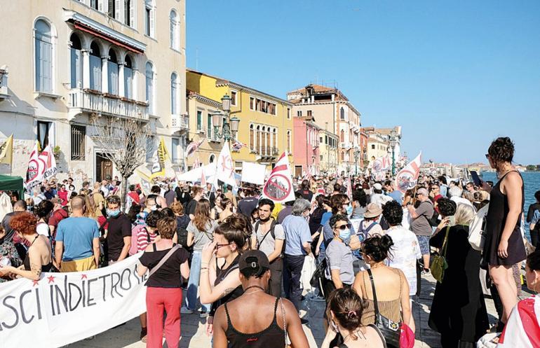 Venedik turist istemiyor