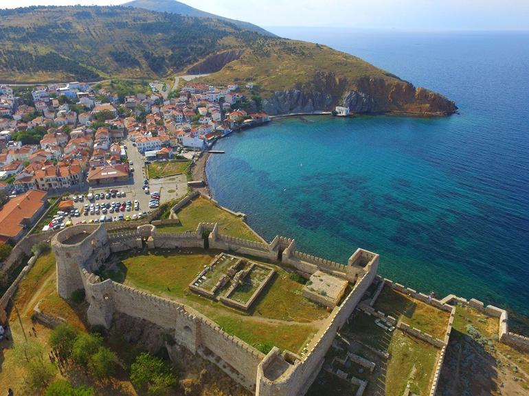 Turizm cenneti Bozcaadada konaklama tesisleri açıldı