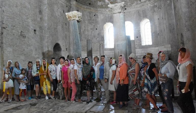 Demre'nin ilk konukları yerleşik yabancılar... "Korkmayın Türkiye'ye tatile gelin"