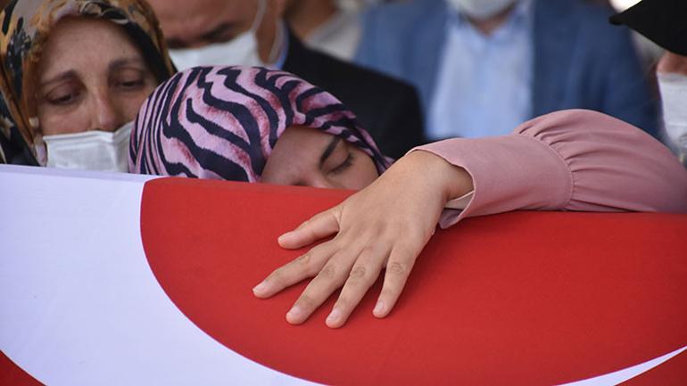 Şehit Polis Kara son yolculuğuna uğurlandı
