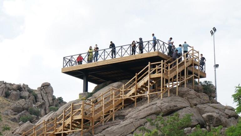 Kırıkkale'de tarihi köprü yeniden ziyarete açıldı