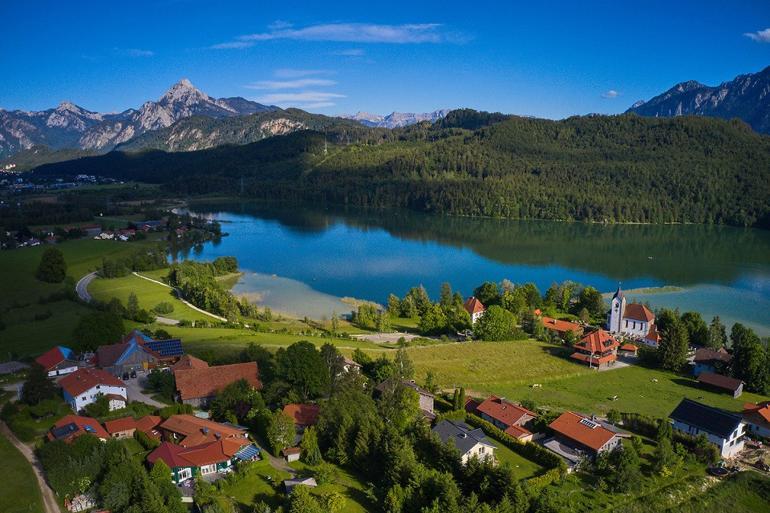 Almanya'nın en temiz göllerinden Weissensee