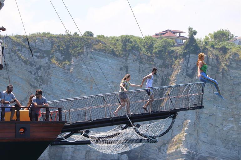 Pusula Katamaran ilk turuna çıktı