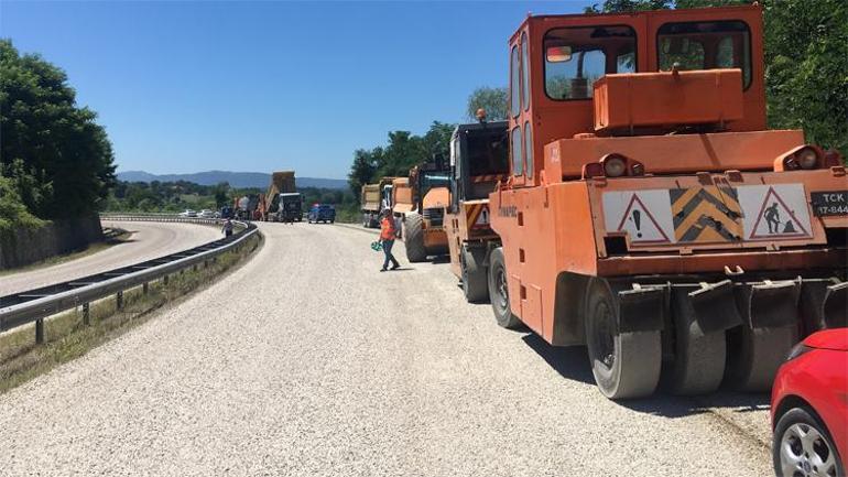 Çok feci olay İşçi, zift tankerinin altında kaldı...