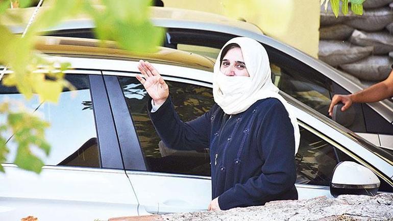 Son dakika haberi: Pınar Gültekinin annesinden flaş iddia... Oraya gittim, kameralara baktım...