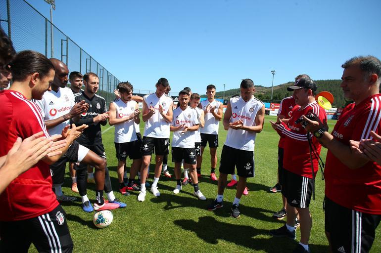 Son Dakika | Beşiktaş resmen açıkladı! Burak Yılmaz vedalaştı...