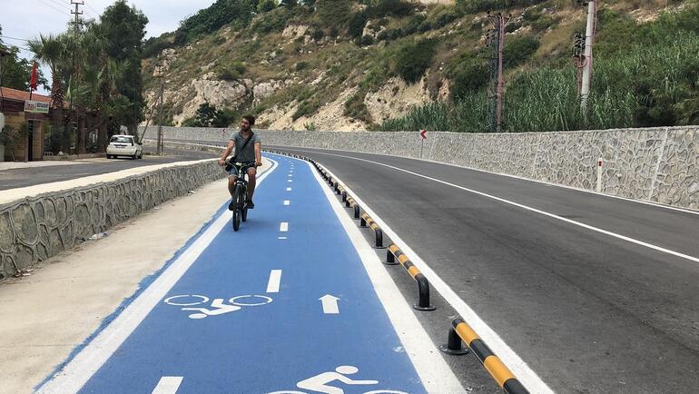 Hatay'daki dünyanın en uzun bisiklet yolu bisikletçilerin gözdesi oldu