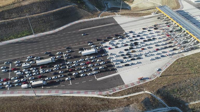 Akın akın geliyorlar Havadan görüntülendi