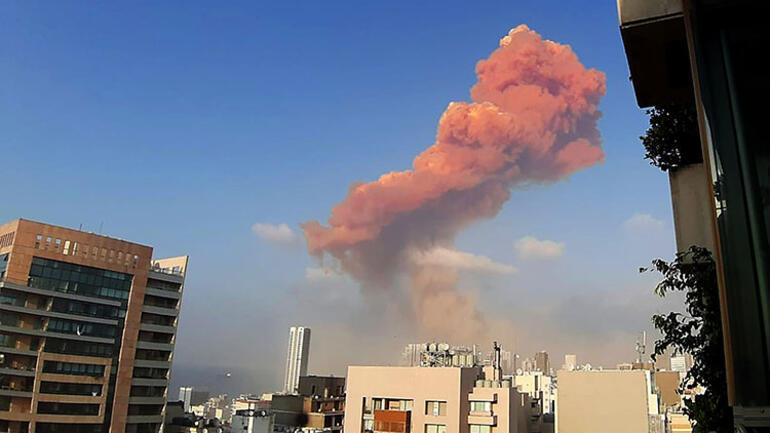 Son dakika haberi: Lübnanın başkenti Beyrutta büyük patlama