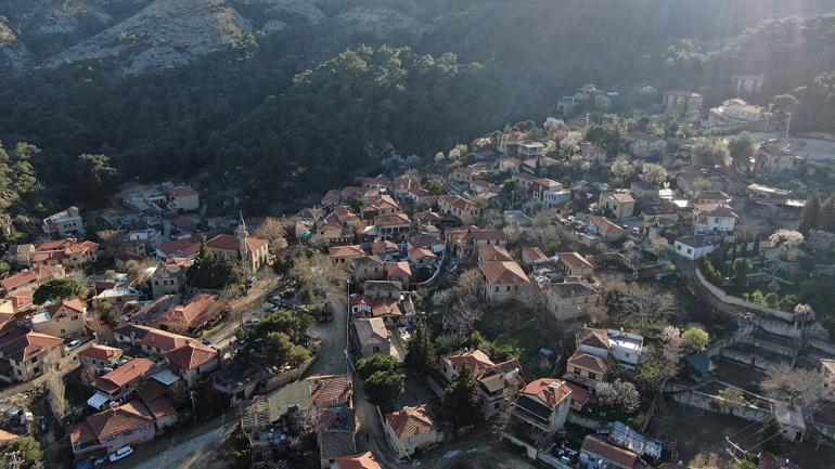 Köşe bucak Kuzey Ege... Kazdağları’nın kucağındaki köyler