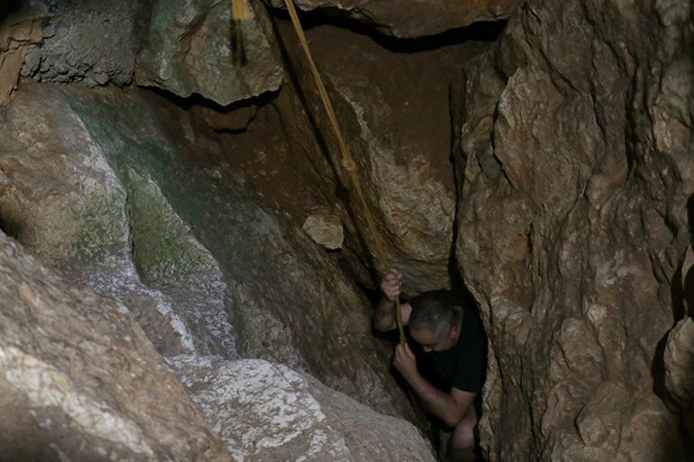 Doğal klimalı "Buzluk Mağarası" yaz aylarında ilgi görüyor